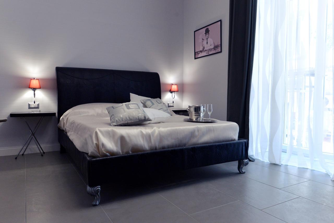 Chiaia Roof Bed & Breakfast Napoli Eksteriør bilde
