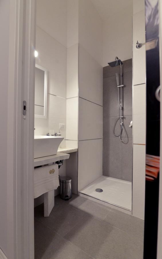 Chiaia Roof Bed & Breakfast Napoli Eksteriør bilde